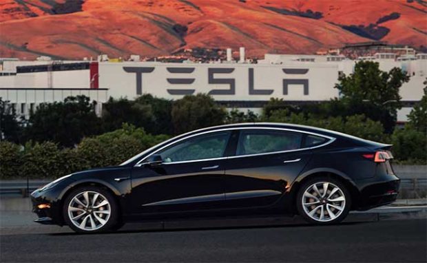 Tesla--Stops-Online-Sales-of-the-$35,000-Model-3