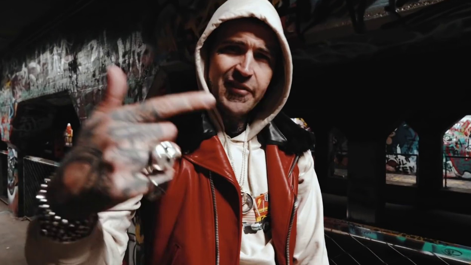 Yelawolf Bloody Sunday Freestyle Roasts Post Malone and GEazy