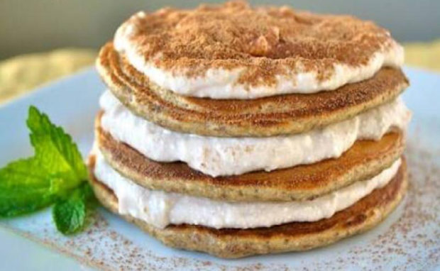 tiramisu protein pancakes