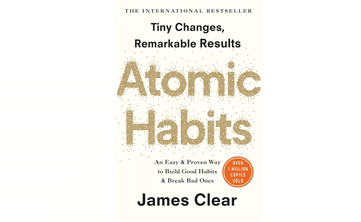 Cover of Atomic Habits by James Clear with the subtitle “Tiny Changes, Remarkable Results”
