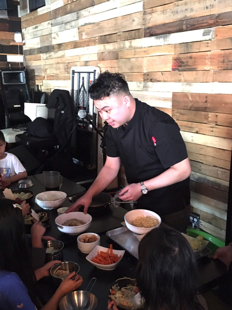 Hollywood pancit party teaches Filipino New Year traditions