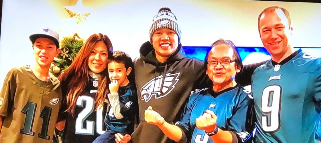 The entire family is loyal to the Philadelphia Eagles.  Screengrab by CMQUEROL MORENO