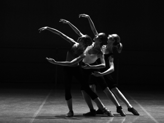 Why is Contemporary Dance So Popular?