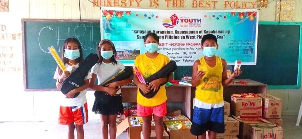 On Dec. 24, 2020, the school children and residents of Pag-asa Island, Kalayaan, Palawan received their Christmas gifts of toys, school supplies, musical instruments, canned goods, noodles, medicines, vitamins and face masks. CONTRIBUTED