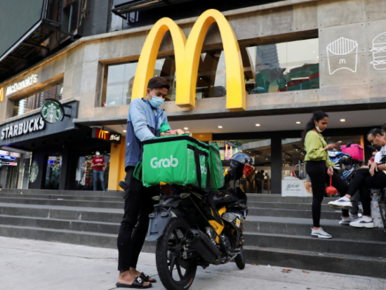 Fast-food chains look to keep food crisp as deliveries soar