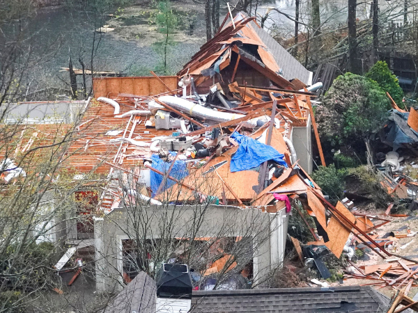 At least five killed as tornadoes rip through Alabama and destroying homes