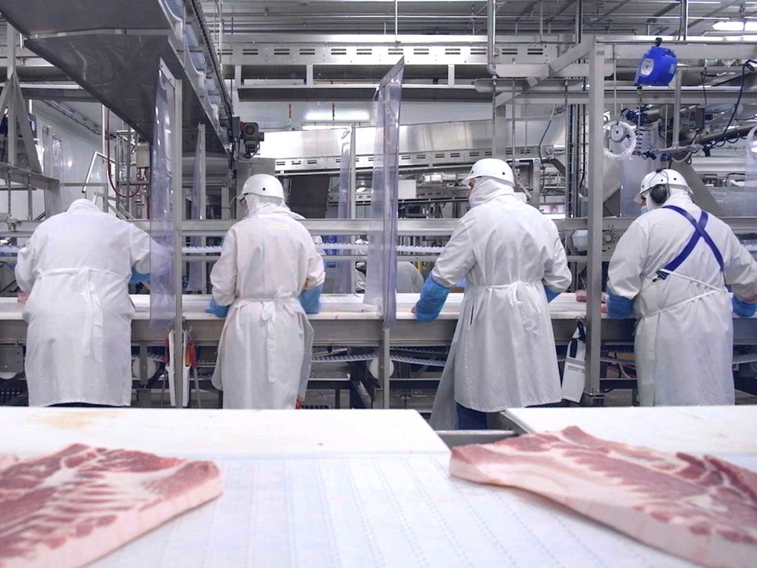 Filipinos facing discrimination after Alberta meat processing plant
