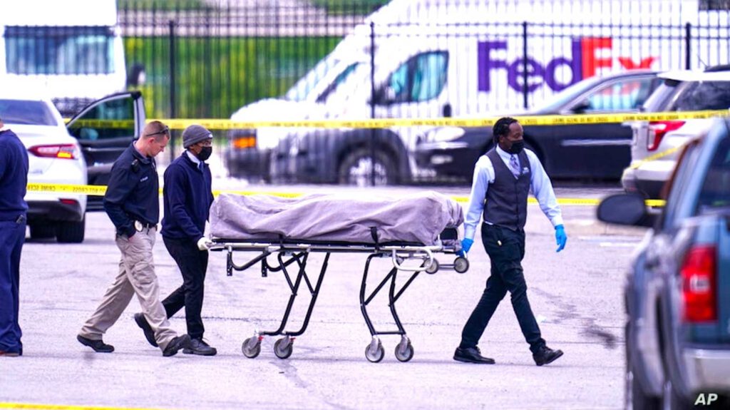Last responders removing the body of the Indianapolis FedEx mass shooting. AP