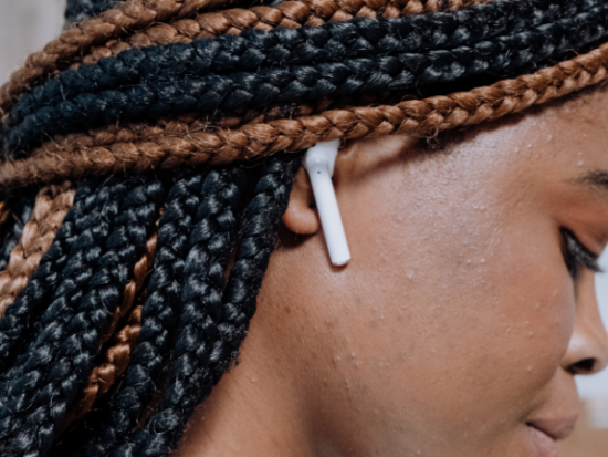 How to see your Airpod battery life