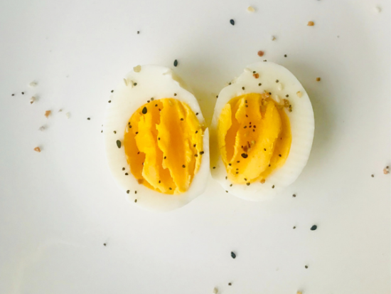 What Are the Proper Ways to Preserve Eggs?