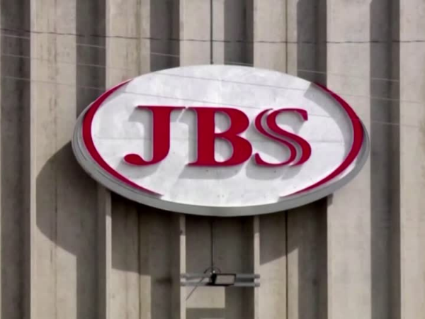 U.S. says ransomware attack on meatpacker JBS likely from Russia; cattle slaughter resuming