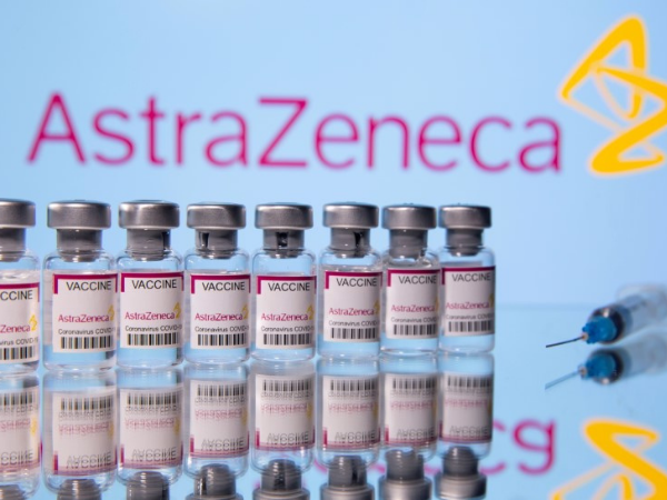 AstraZeneca shows good risk-benefits for those over 60s, says EMA official