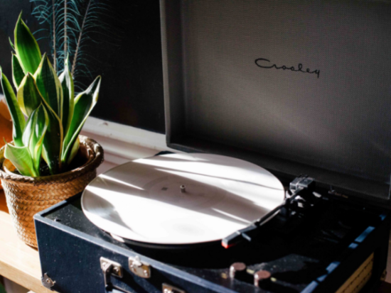 Which is the best record player to buy?