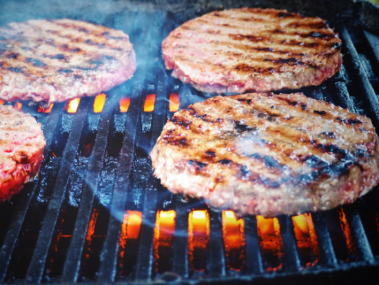 How to grill burgers on the gas grill