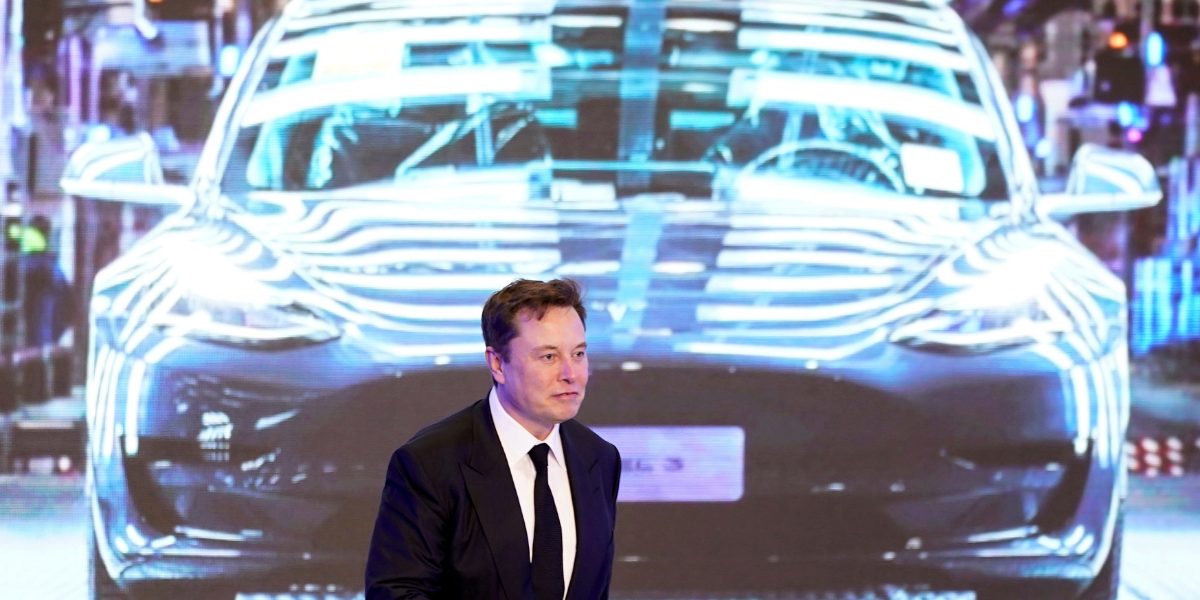Musk trial kicks off with the $2 billion dollar question: Who controls Tesla?