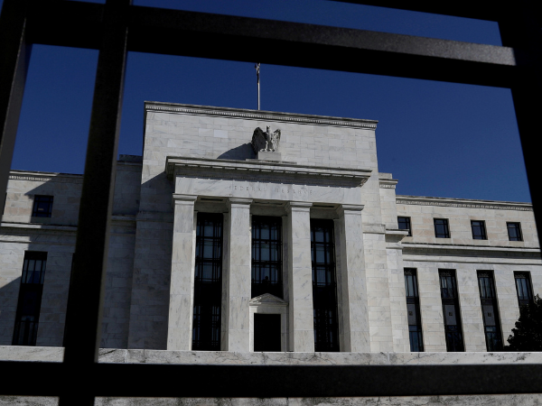 Fed facing dual inflation, growth risks as supplies falter and virus jumps