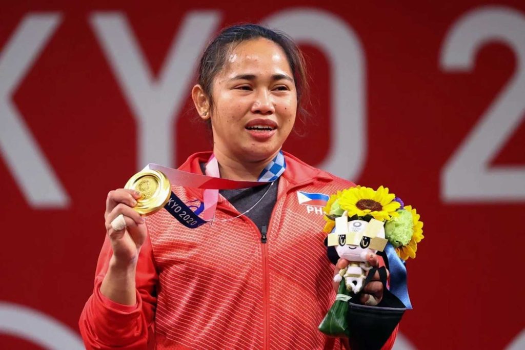 Philippine weightlifter Hidilyn Diaz had to overcome ‘so many adversities’ before winning gold at the Tokyo Olympics. REUTERS  
