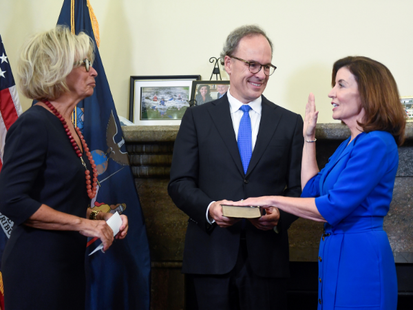 Kathy Hochul is now New York's first woman governor