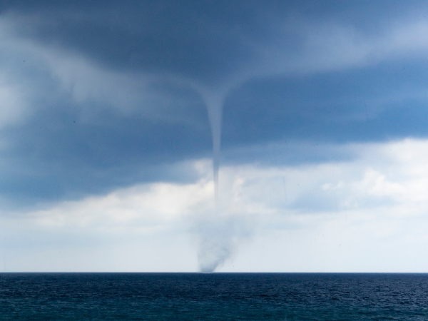 Tornado Watch vs Tornado Warning - What’s the Difference?