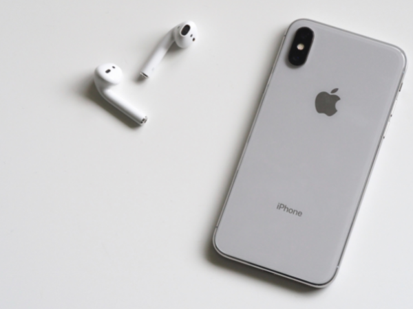 These are a pair of AirPods and an iPhone.