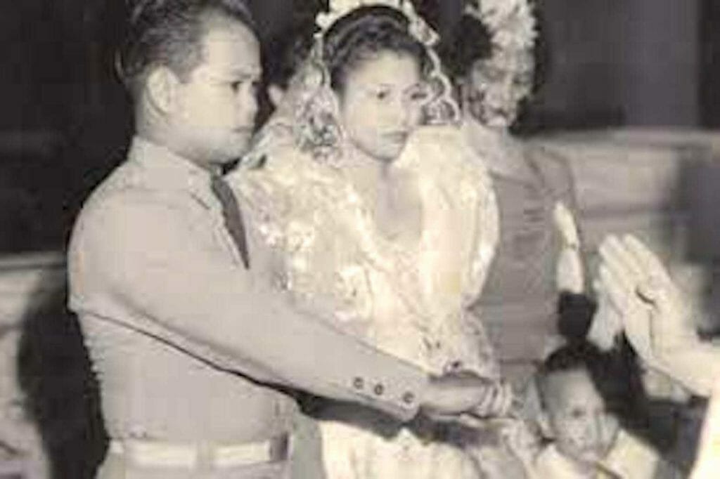 WW2 Filipino veterans from the U.S. married thousands of Filipinas  and brought their "war brides" to America.