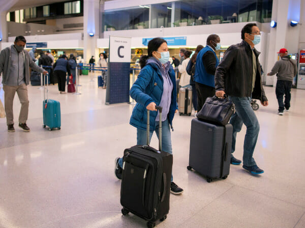 US Thanksgiving air travel was the busiest since pandemic started