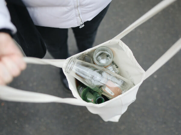 This is a reusable grocery bag.