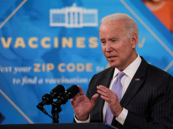 US judge blocks Biden's last part of COVID-19 vaccine mandate