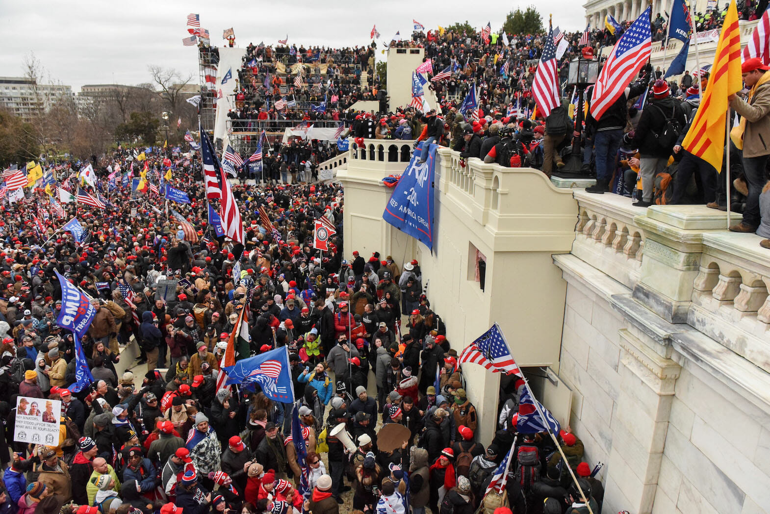 Democracy under siege: An hour-by-hour look at the assault on the U.S ...