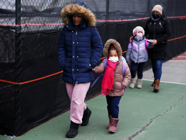 US schools postpone openings as Omicron cases rage, New York hit hard