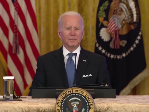 Biden lashes out at Fox News reporter after he asks about inflation