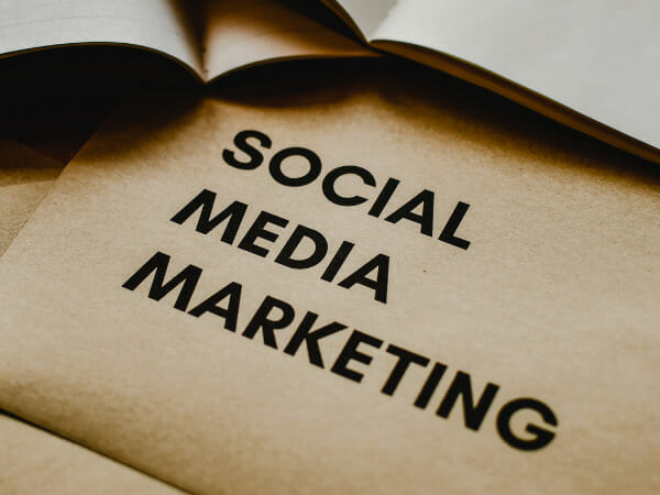 This is a brown paper that spells out "SOCIAL MEDIA MARKETING."