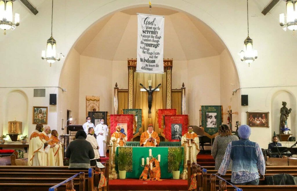 There are hundreds of Filipino churchgoers in the archdiocese of Newark, New Jersey, WEBSITE