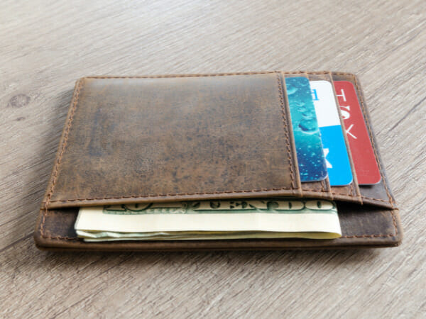 Things to consider before choosing a wallet