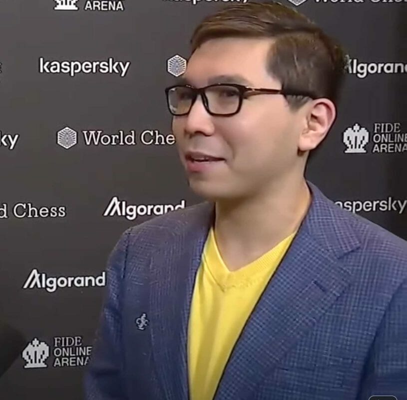 Wesley So wore Ukraine's colors in the 2nd leg of the Berlin tournament. SCREENSHOT