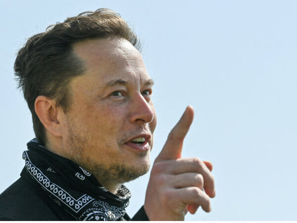 Elon Musk's criticism of Twitter staff stirs backlash