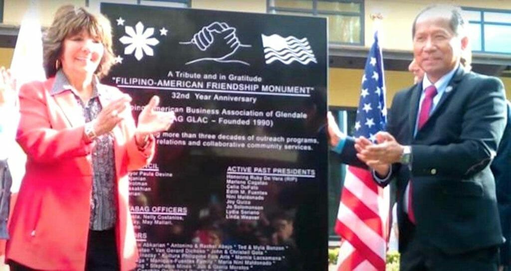 Glendale Mayor Paula Devine and Philippine Consul General Edgar Badajos unveil the Filipino American Friendship Monument sponsored by the Filipino American Business Association of Glendale. SCREENSHOT