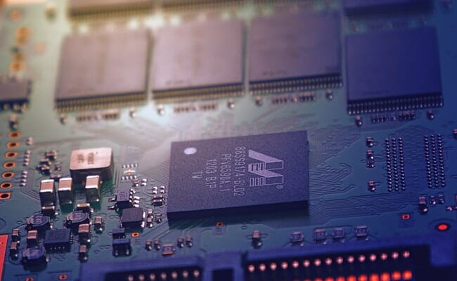 This is a CPU chip.