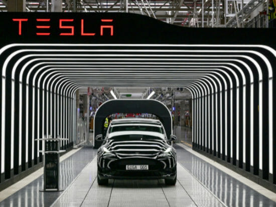 Tesla reduces job openings since Elon Musk's economic warning