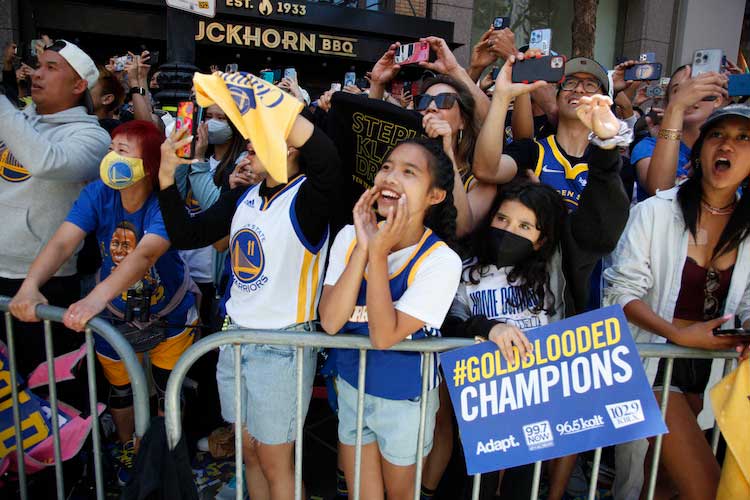 Many diehard Filipino Warriors fans from around the San Francisco Bay Area cities, who have cheered the team even before their rise to the top, joined the crowd. 