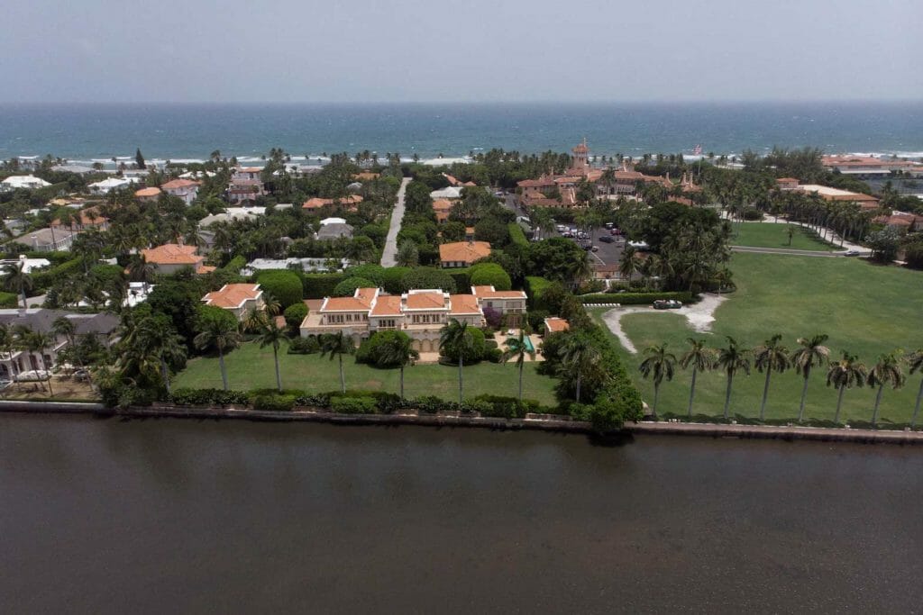 An aerial view of former U.S. President Donald Trump's Mar-a-Lago home after Trump said that FBI agents raided it, in Palm Beach, Florida, U.S. August 9, 2022. REUTERS/Marco Bello/File Photo