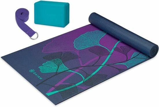 Gaiam Beginner's Yoga Starter Kit Set (Yoga Mat, Yoga Block, Yoga Strap) - Light 4mm Thick Printed Non-Slip Exercise Mat for Everyday Yoga - Includes 6ft Yoga Strap & Yoga Brick