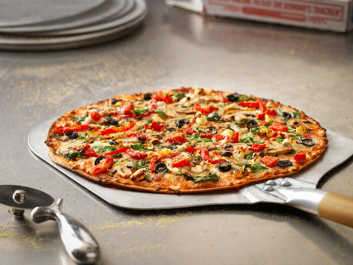 domino's thin crust veggie pizza