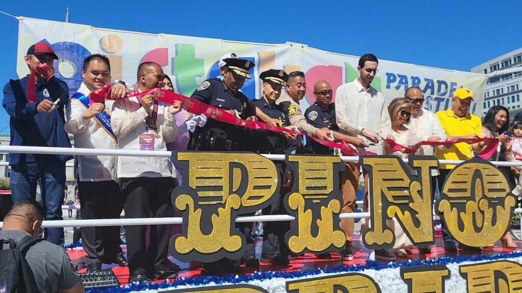 Pistahan 2022 guests and dignitaries cut the ribbon to start the Parade of vehicles and floats that kicked off the first in-person celebration of Filipino arts, culture, heritage and tradition. INQUIRER/Jun Nucum