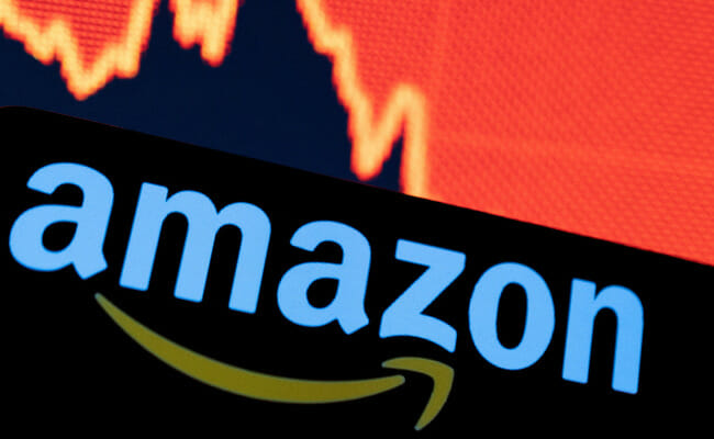 Amazon stock tumbles as tech selloff worsens