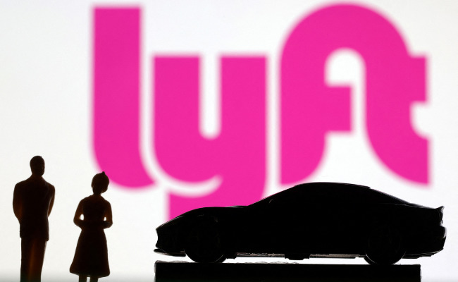Lyft increases service fee for rides as insurance costs rise