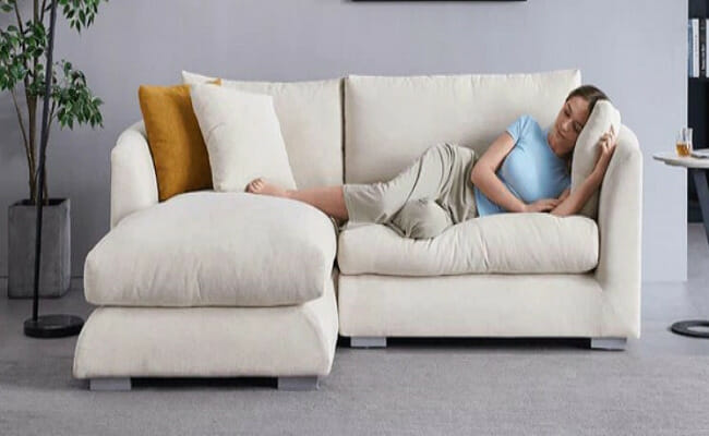 Feathers Sectional by Valyou Furniture