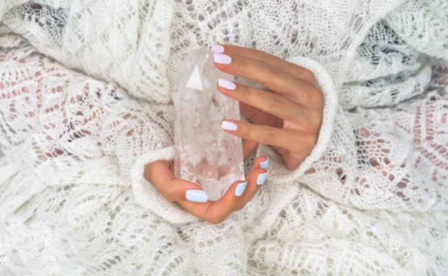 Best Crystals for Grounding your Space