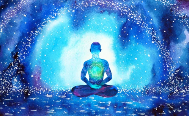 The Different Shades of Blue Auras and Meanings