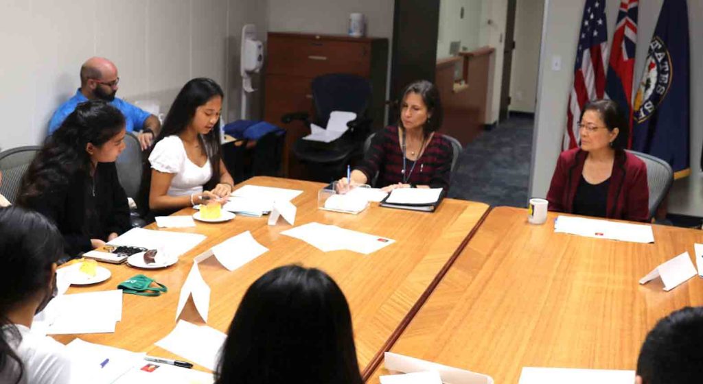 Students meeting with with U.S. Sen. Mazie Hirono (extreme right) on he projected elective curriculum within the Hawai’i Department of Education will highlight the culture, history and industry contributions Filipinos have made to Hawai’i and the U.S. CONTRIBUTED